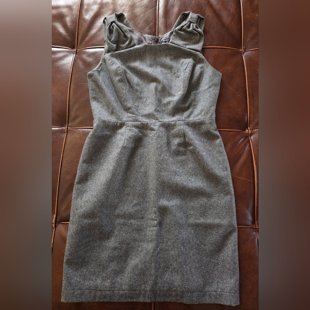 Monteau Sleeveless Gray Bow Sheath Dress Size Medium - Picture 16 of 16